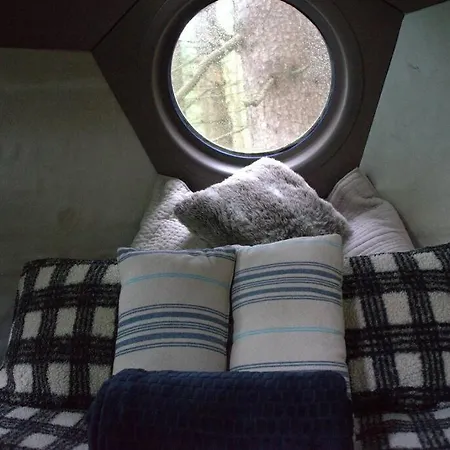 Mirror Globe Kandasphere Glamping *